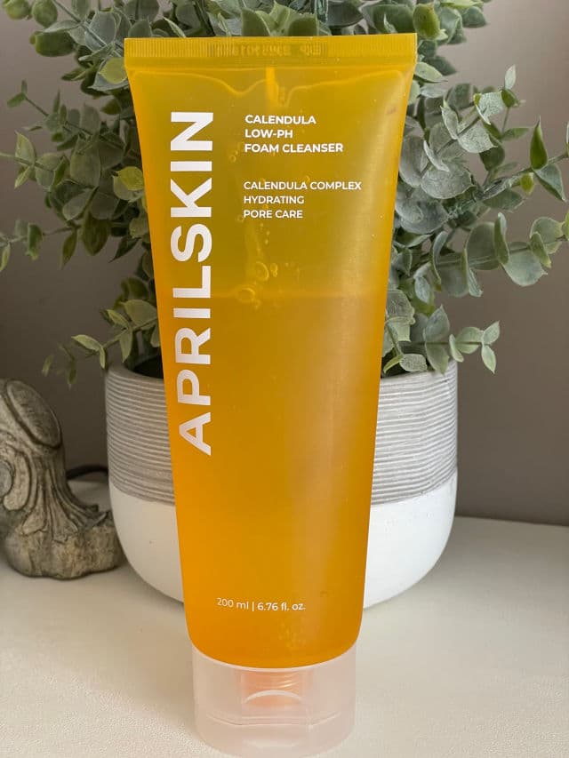 APRIL SKIN Real Calendula Low pH Gel Cleanser review photo by Browneyedgurl