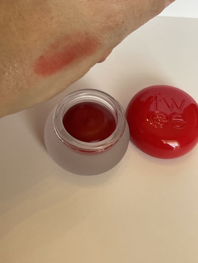 fwee Be review photo by Browneyedgurl