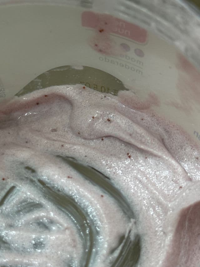Dove Exfoliating Body Polish with Crushed Cherries & Chia Milk review photo by pris9