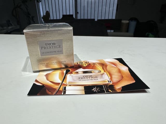 Dior Prestige Le Concentré Yeux review photo by pris9