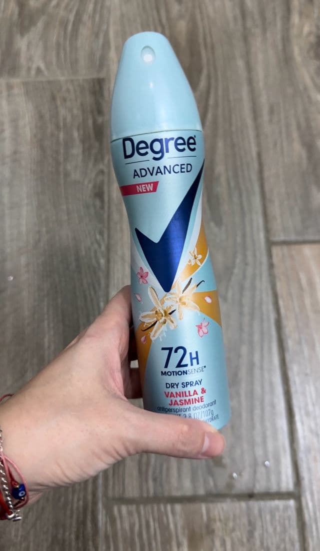 Degree Advanced 72hr Motion Sense Dry Spray Sexton Intrigue"Antiperspirant Deodorant review photo by pris9