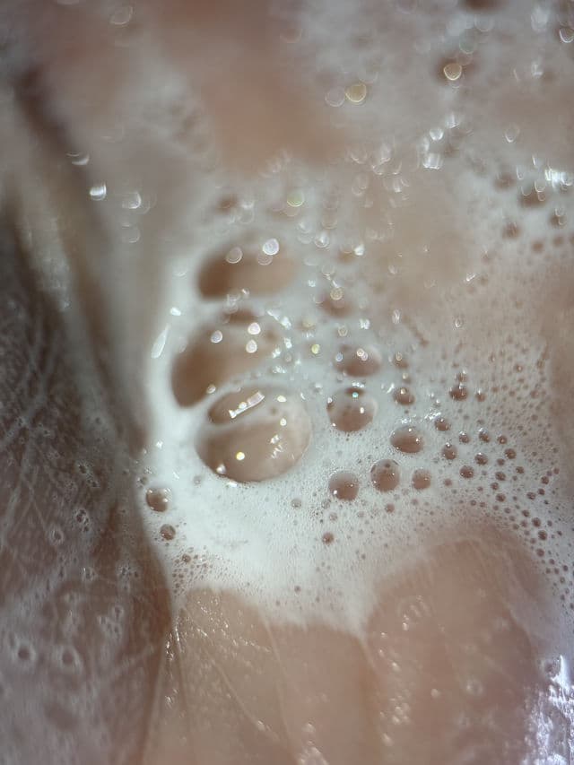 Baren SenCICAtive BHA Body Wash review photo by pris9