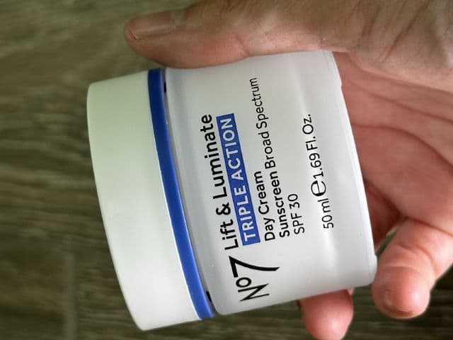 No7 Lift & Luminate Triple Action Day Cream SPF 30 review photo by pris9