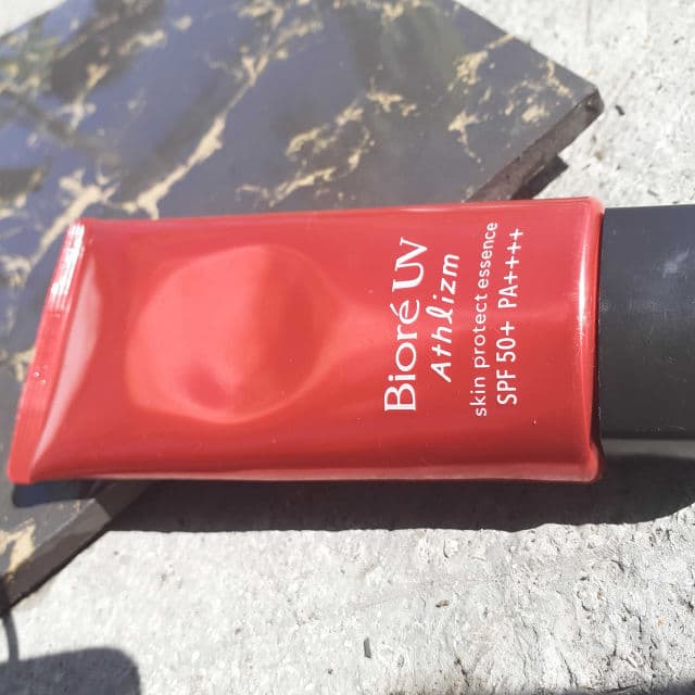 Biore UV Athlizm Skin Protect Essence SPF50+ PA++++ review photo by auliaasaf