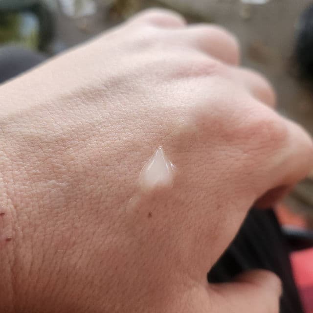 TONYMOLY Tako Pore Sebum Control Gel Cream review photo by beautybonnebeth