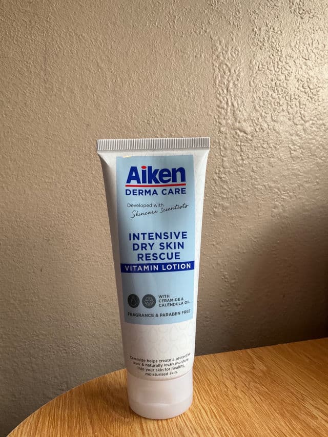 Aiken Derma Care Intensive Dry Skin Rescue Vitamin Lotion review photo by izzatikhld
