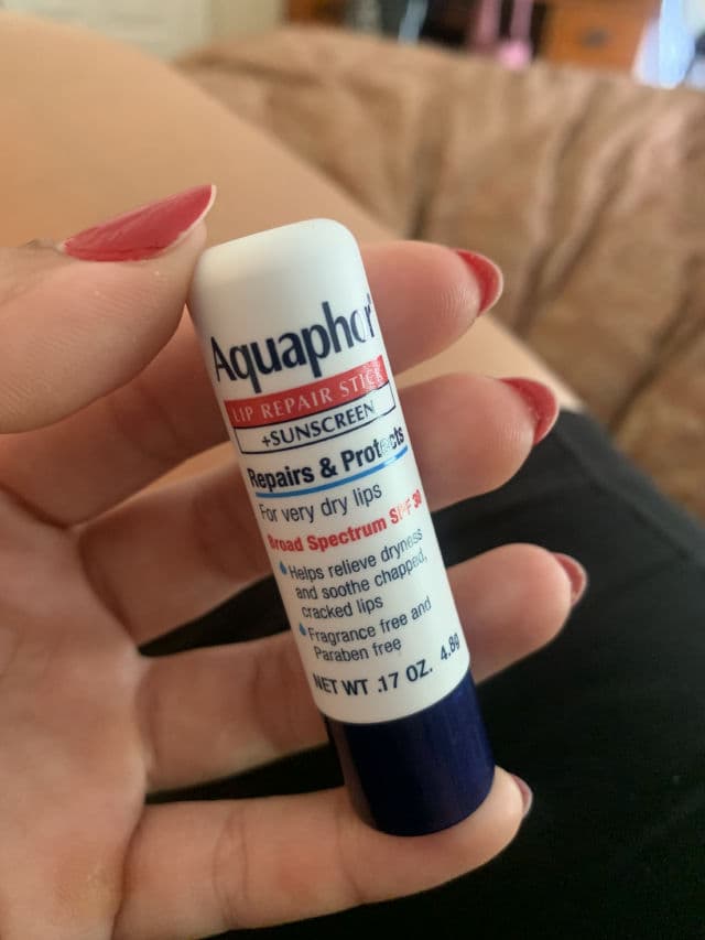 Aquaphor Lip Repair + Protect Stick SPF 30 review photo by cams99