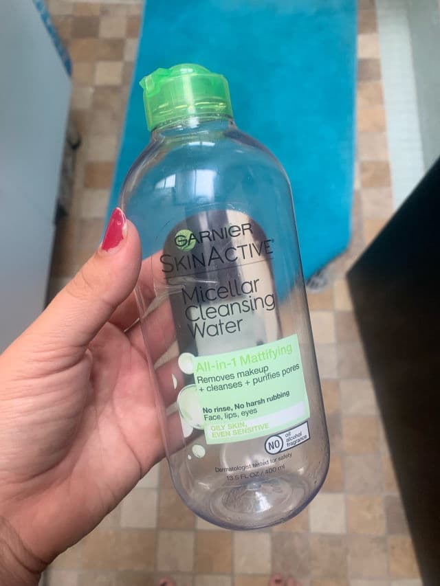 Garnier Micellar Cleansing Water For Combination & Oily Skin review photo by cams99