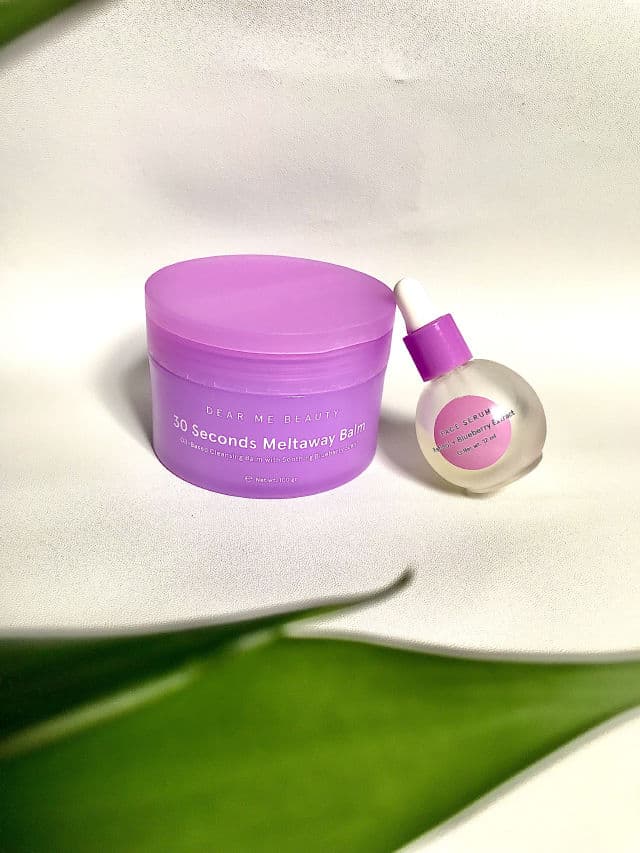 Dear Me Beauty 30 Seconds Meltaway Balm Blueberry review photo by Skinslay