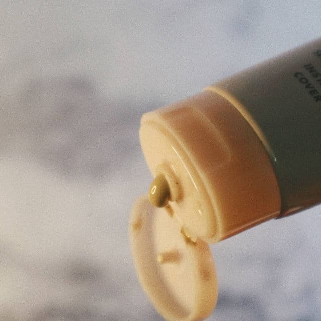 Biore UV Fresh & Bright Instant Cover SPF 50+ PA+++ review photo by joulaa