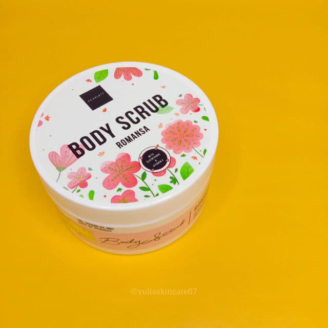 Scarlett Whitening Body Scrub - Romansa review photo by yuliaskincare07