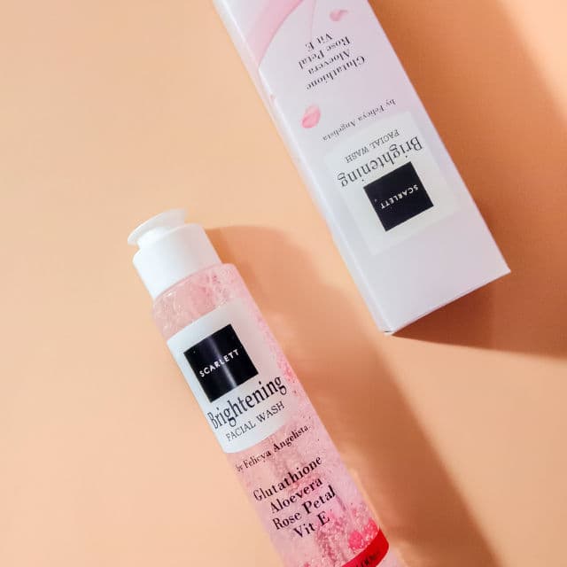 Scarlett Whitening Whitening Facial Wash Normal to Dry Skin review photo by yuliaskincare07