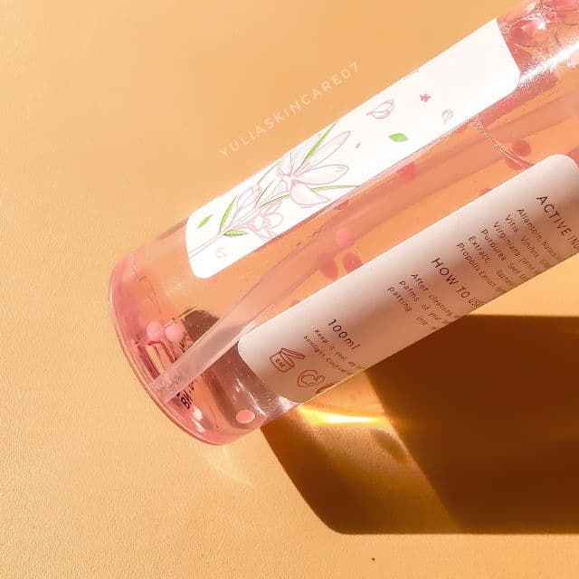 Scarlett Whitening Brightly Essence Toner review photo by yuliaskincare07