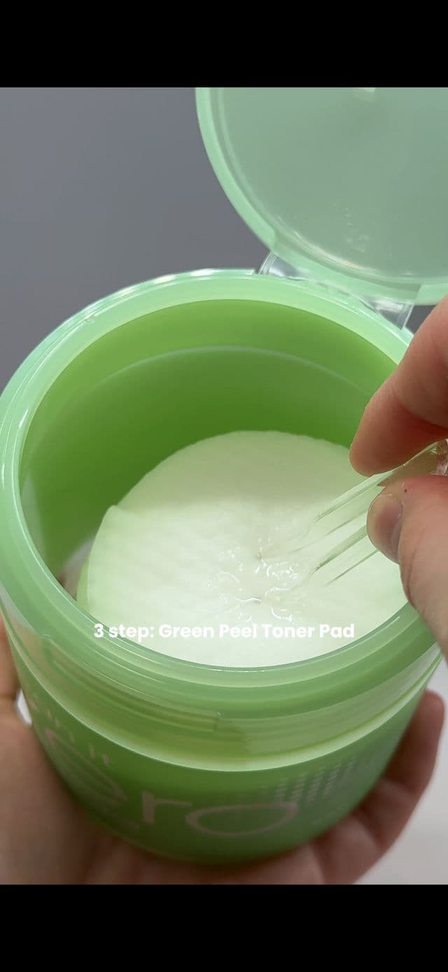 Banila Co. Clean it Zero Green Peel Toner Pad review photo by acrge