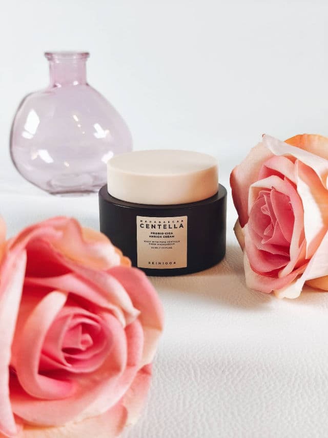 SKIN1004 Madagascar Centella Probio-Cica Enrich Cream review photo by Krl07000