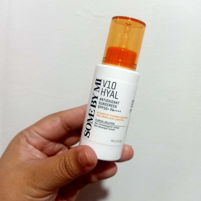 Some By Mi V10 Hyal Antioxidant Sunscreen SPF50+ PA++++ review photo by Mhadssie