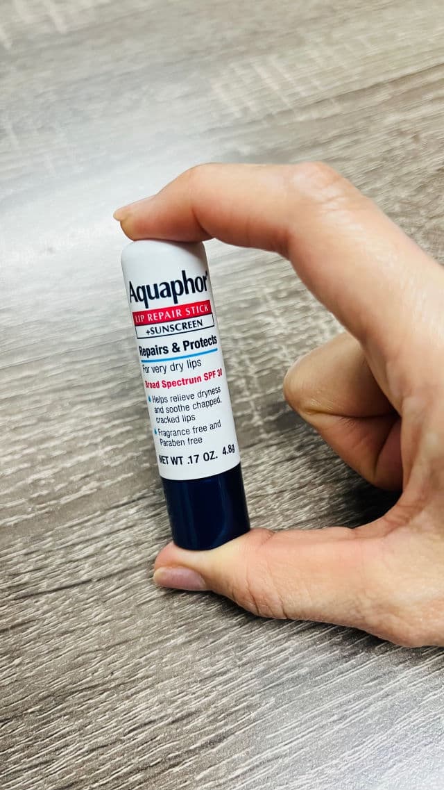 Aquaphor Lip Repair + Protect Stick SPF 30 review photo by devydshop