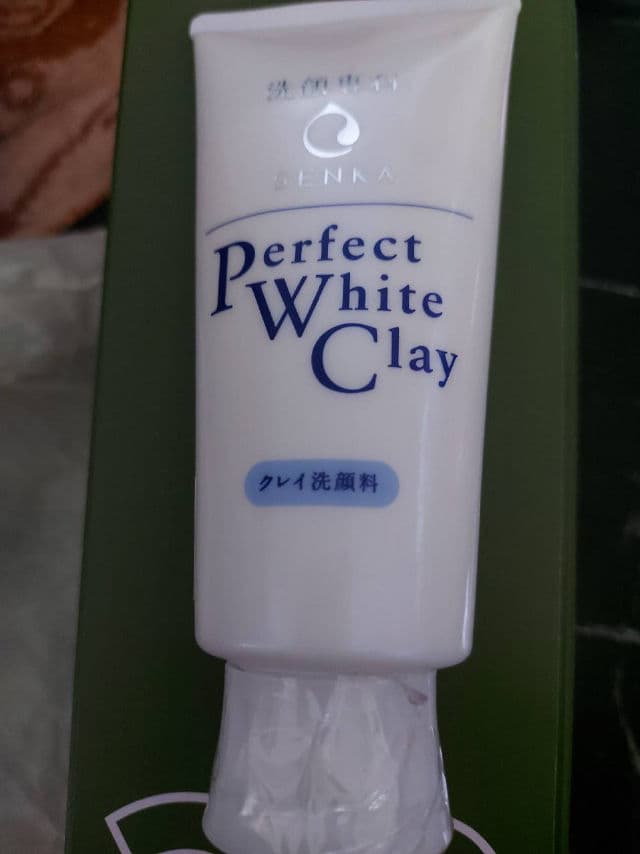 Senka Perfect Whip White Clay review photo by caerusnana