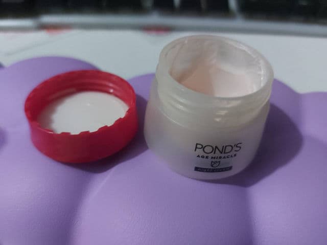 Pond's Age Miracle Night Cream review photo by caerusnana