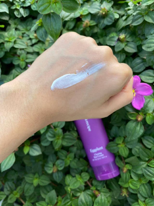 PAPA RECIPE Eggplant Sun Cream SPF50+ PA++++ review photo by veagee