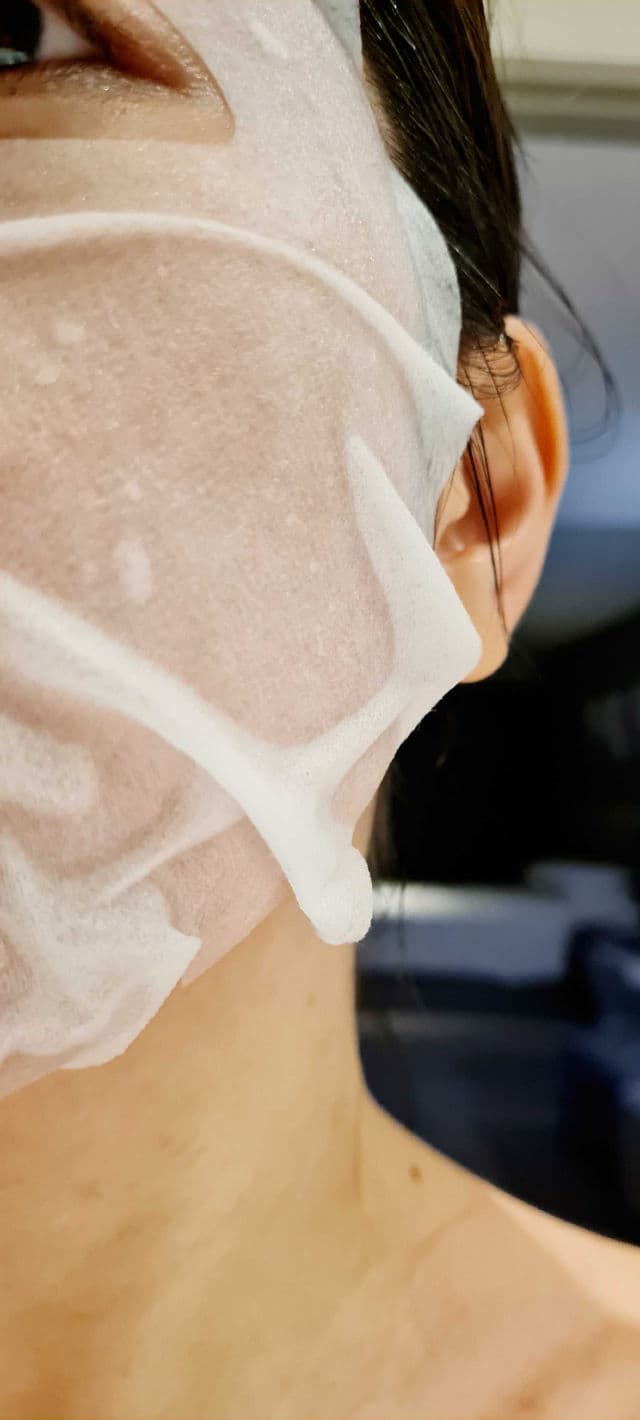 ekel Royal Jelly Ultra Hydrating Essence review photo by veagee