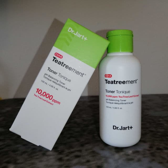 Dr. Jart+ Ctrl-A Teatreement Moisturizer review photo by Mariakhrawish