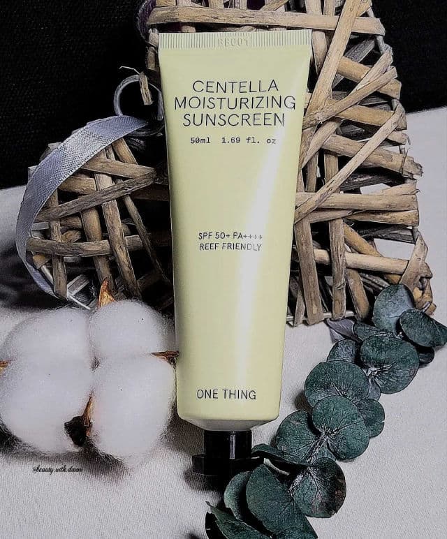 One Thing Centella Moisturizing Sunscreen SPF50+ PA++++ review photo by beautywithdanni