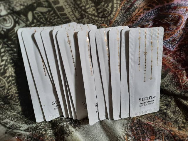 SU:M37 LosecSumma Elixir Eye Cream review photo by skintastica