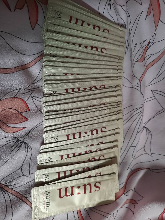 SU:M37 Secret Cream review photo by skintastica