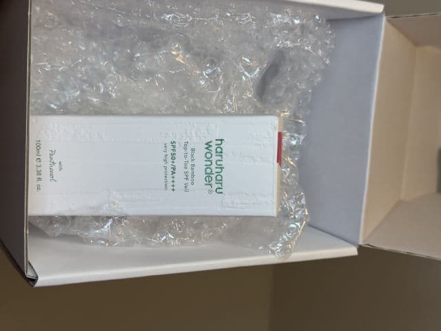 HaruHaru WONDER Black Bamboo Top-to-Toe SPF Veil SPF50+ PA++++ review photo by DeborahOye