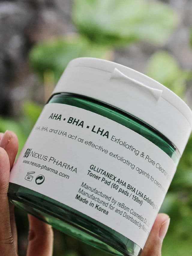 Glutanex AHA BHA LHA Toner Pad review photo by skeengeeks