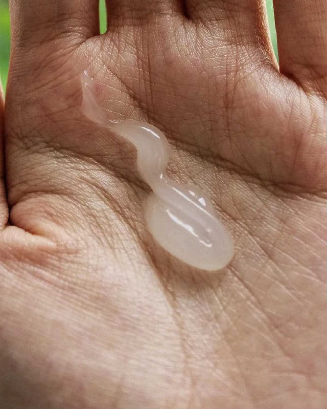 Safi Sensitive Care Probiotics & Niacinamide Aqua Gel Moisturiser	 review photo by skeengeeks