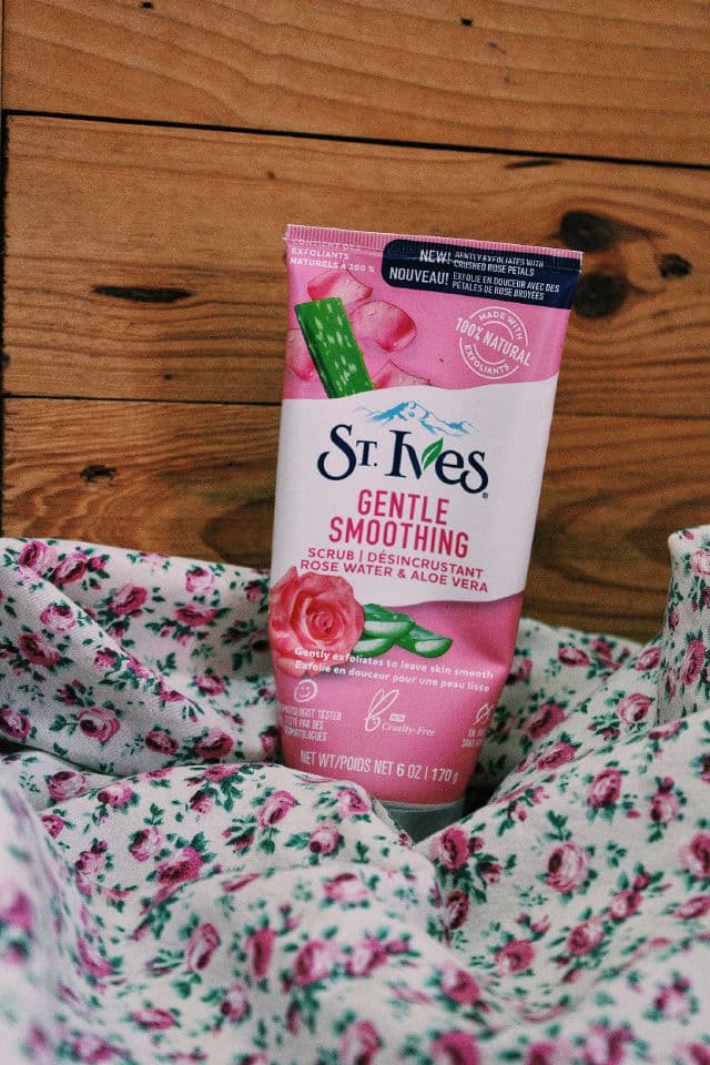 St. Ives Gentle Smoothing Rose Water and Aloe Vera Scrub review photo by skeengeeks