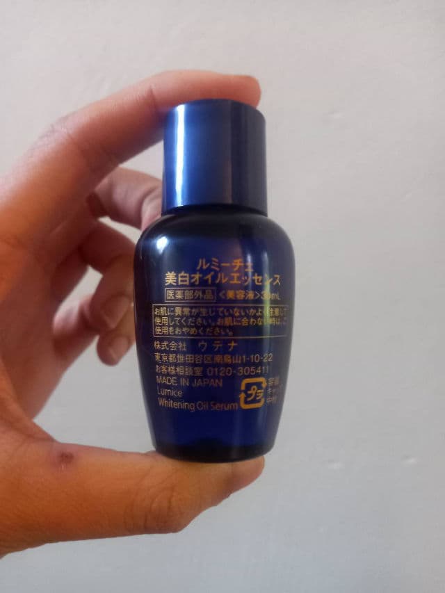 Utena Lumice Whitening Oil Serum review photo by LaureThithu