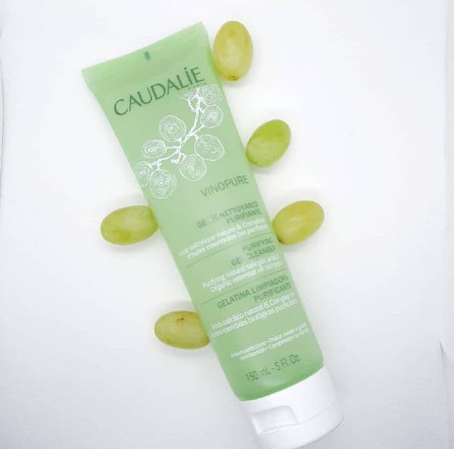 Caudalie Paris Vinopure Purifying Gel Cleanser review photo by EMBAEVA