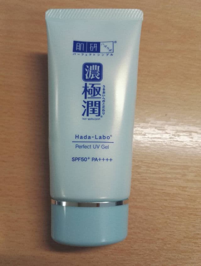 Hada Labo Perfect UV Gel SPF50+ PA++++ review photo by kaoriskincarejournal
