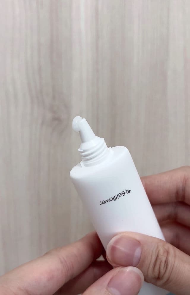 Bellflower Alpha Arbutin Cream for Brightening review photo by rennielelee