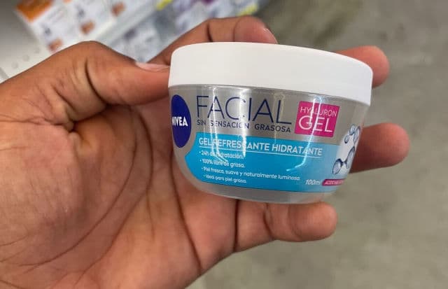 Nivea Cuidado Facial Hyaluron Gel review photo by Stepha96