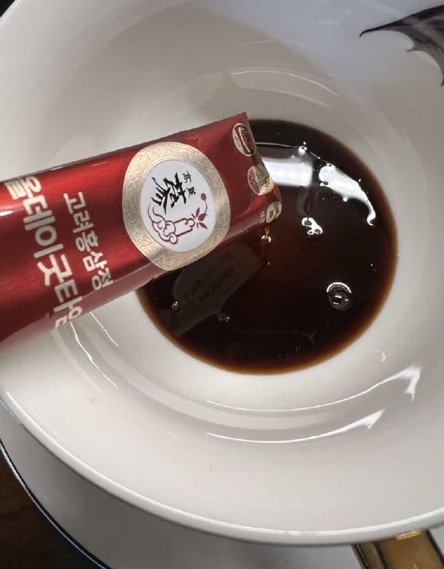 PNBG 6-Year Korean Red Ginseng Extract Shot review photo by Nicolepaola