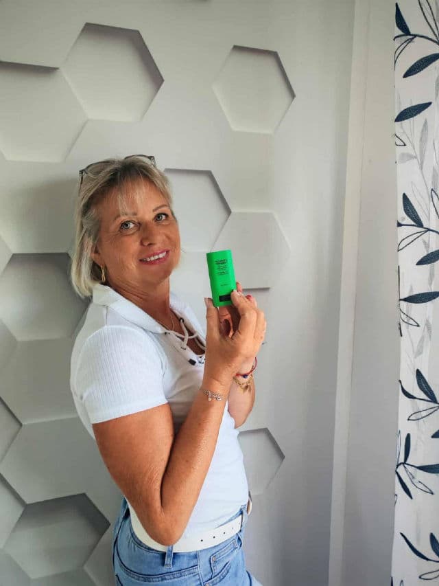 SKIN1004 Madagascar Centella Tea-Trica Spot Cover Patch review photo by mominfluencer