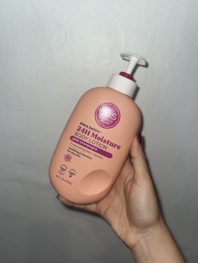 Eos Jasmine Peach Body Lotion  review photo by KimberlyFloresVlz
