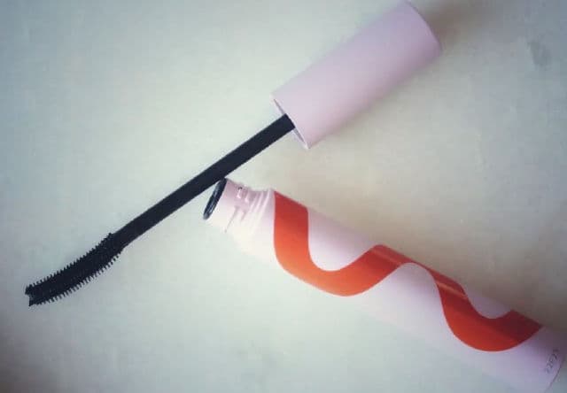 Tower 28 Beauty MakeWaves Lengthening + Volumizing Mascara review photo by robinhop