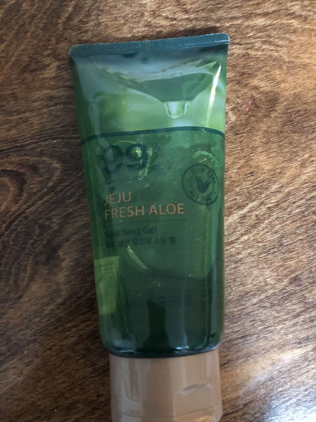 THE SAEM 99% Jeju Fresh Aloe Soothing Gel review photo by robinhop