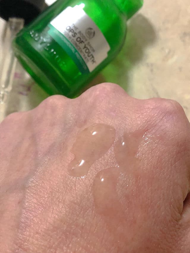 The Body Shop Drops Of Youth Youth Concentrate review photo by robinhop