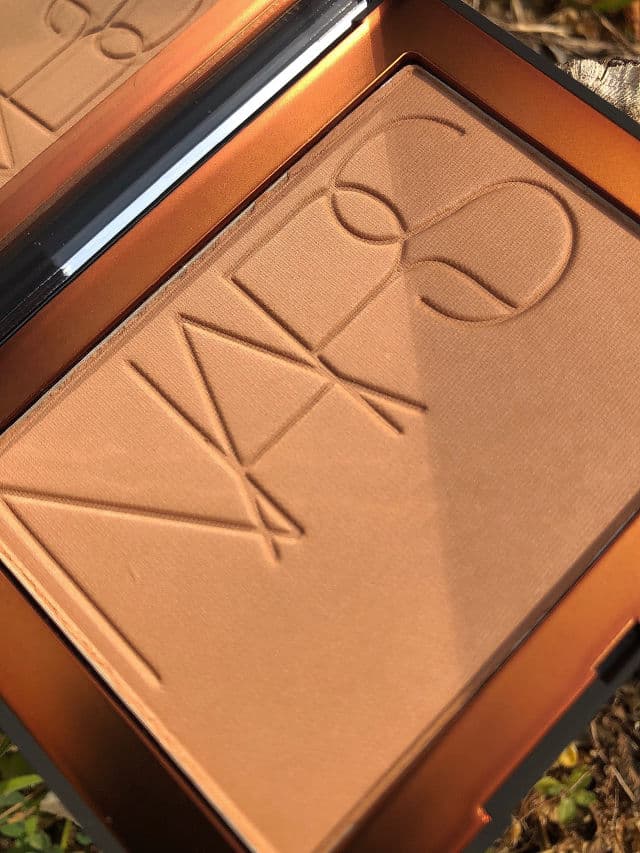 NARS Laguna Bronzer  review photo by robinhop