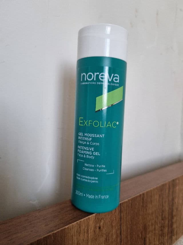 Noreva Laboratoires Exfoliac Intensive Foaming Gel review photo by Mancho