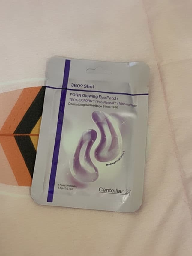 Centellian24 360º Shot PDRN Glowing Eye Patch review photo by Reath