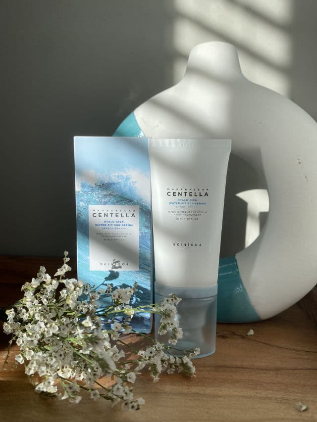 SKIN1004 Madagascar Centella Hyalu-Cica Water-Fit Sun Serum SPF50+ PA++++ review photo by Glowyforever