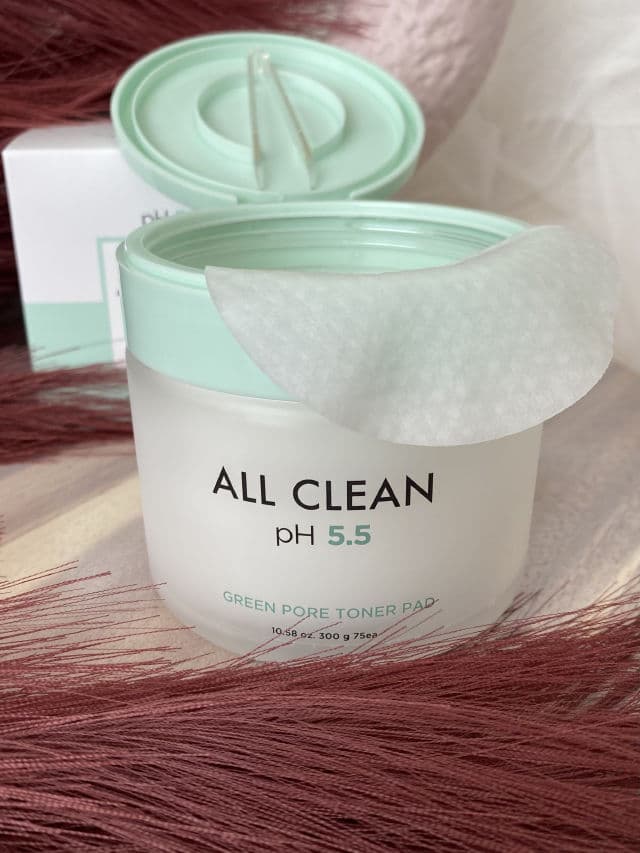 Heimish All Clean pH 5.5 Green Pore Toner Pad review photo by Glowyforever