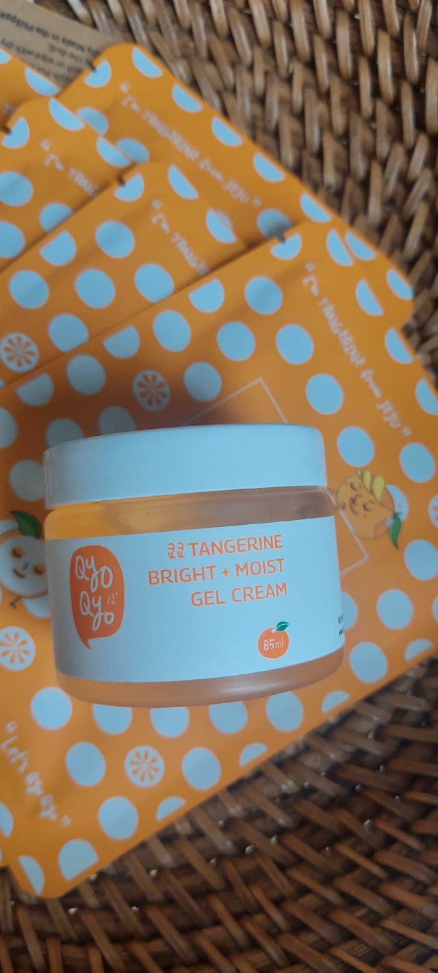 Qyo Qyo Tangerine Bright + Moist Gel Cream review photo by Gray17